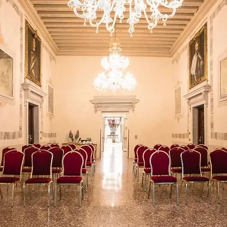 فندق Nhc Grand Dei Dogi البندقية